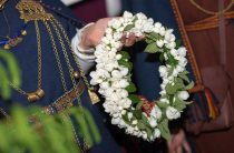 Когда убирают венки с могилы — церковные каноны и традиции