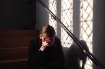 Кому молиться при унынии и депрессии — мощные советы и молитвы