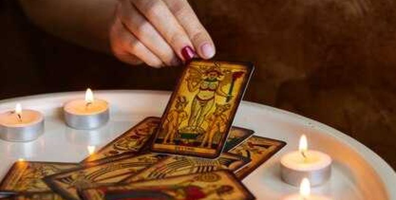 Ленорман — Онлайн-гадания на картах для понимания отношений и любви