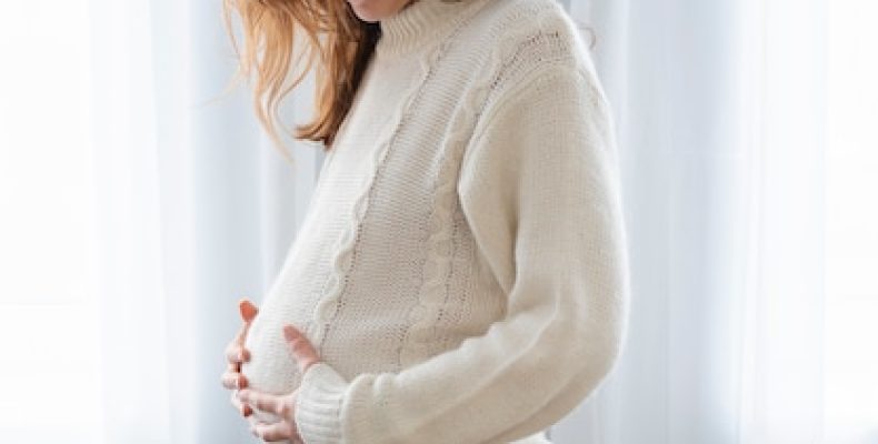 Стреляет на раннем сроке беременности: когда бить тревогу, а когда это норма