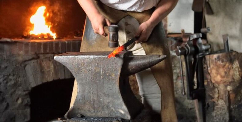 Как сковать амулет в Скайрим и создать мощный талисман в реальности: пошаговый ритуал