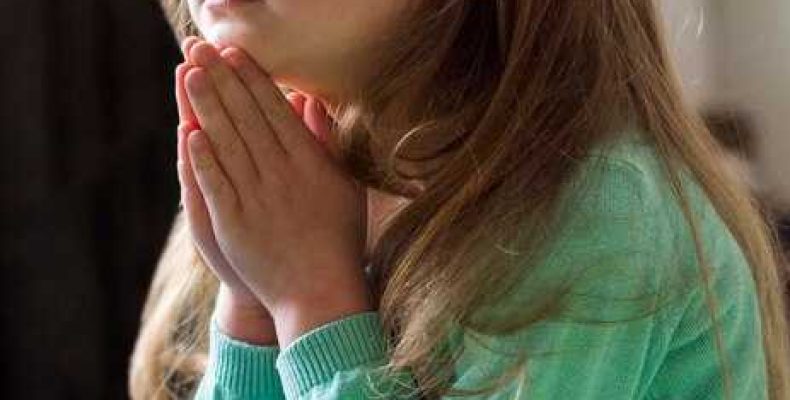 Молитва для спокойствия ребенка — как избежать капризов и вернуть гармонию