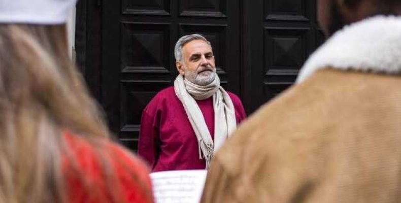 Молитва Николаю Чудотворцу от тюрьмы — Православные традиции и сила обращения