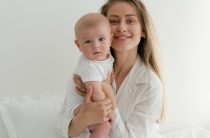 Сломал голову, считая декретные? Сколько выплата по беременности в 2025 году — раскладываем по полочкам