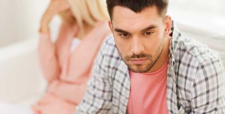 Муж завел любовницу но из семьи не уходит что делать