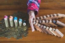 Освящение дома — сколько стоит вызвать батюшку в 2023 году?