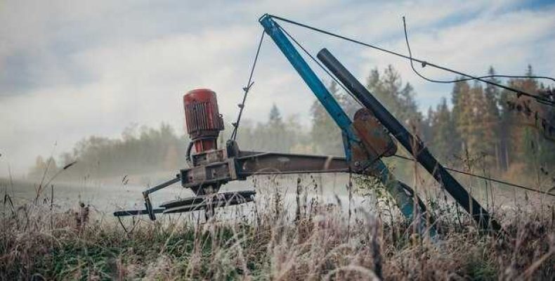 Пахать землю во сне — толкования и трактовка сновидений о тракторе в соннике