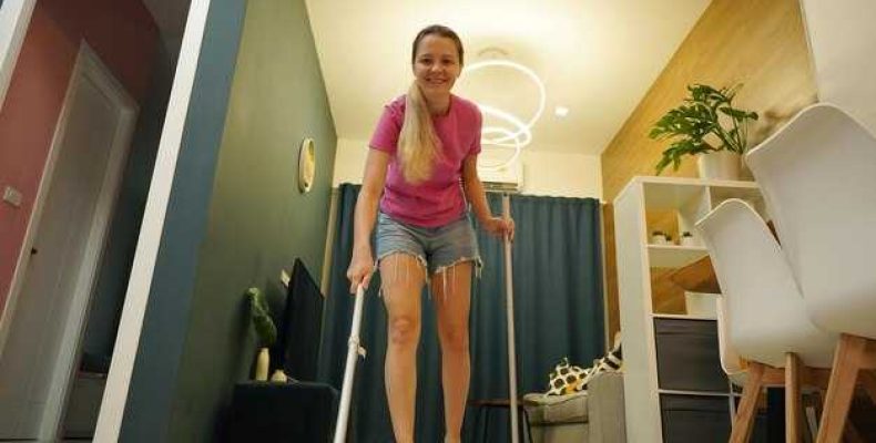 Перед выходом из дома — народные приметы об уборке и когда этого делать нельзя