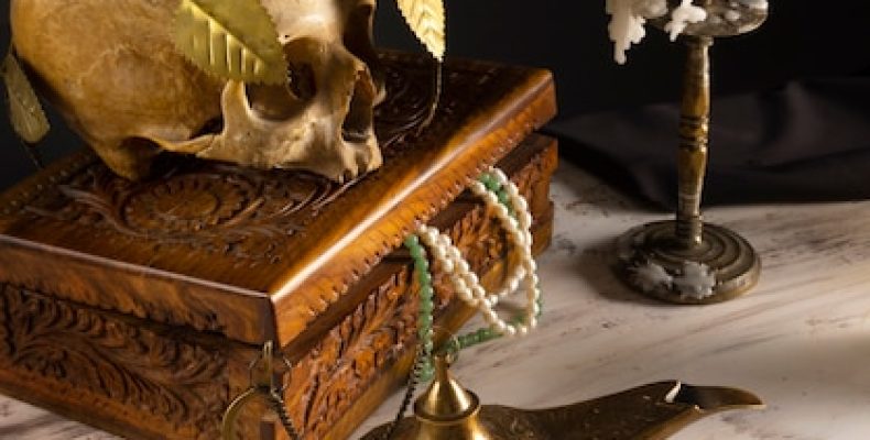 Коллектор амулет: Охотники за древними артефактами или новая эра собирательства?