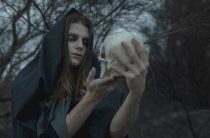 Порча на смерть — последствия для заказчика и что делать, если на вас навели порчу