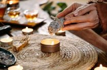 Пошаговое изготовление рунной свечи — очищающая программа для магических практик