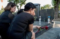 Правила поведения при умершем и на похоронах — почему важно соблюдать этические нормы