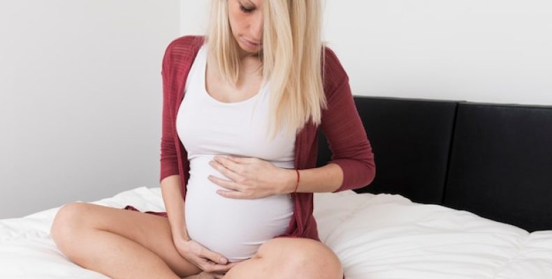 Икота плода при беременности: норма или скрытая угроза? Отвечаем честно