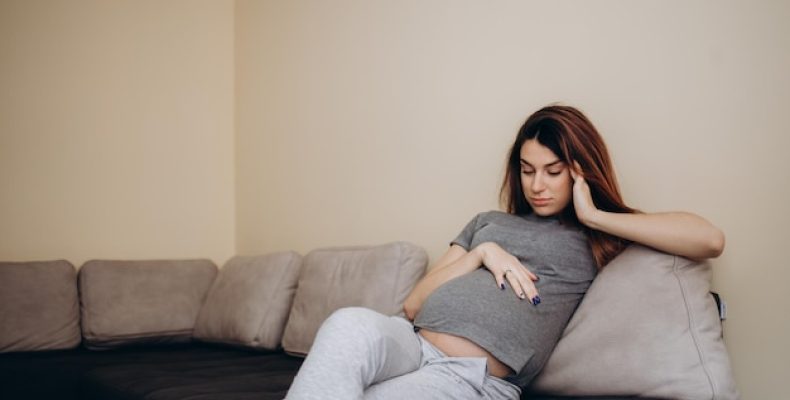 Боли в кишечнике при беременности 2 триместр: Опасные сигналы, которые нельзя игнорировать