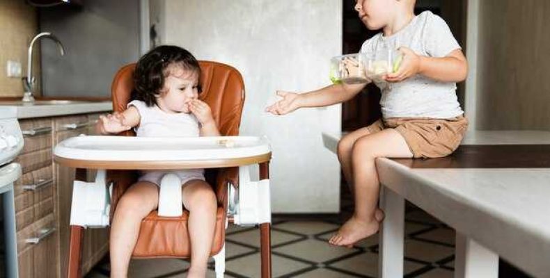 Ребенок на гв не какает