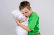 Ребенок подкашливает но не болеет что может быть