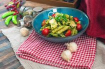 Рецепт рассольника с перловкой и огурцами пошаговый