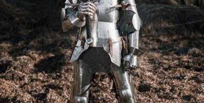 Рыцарь без страха и упрека — Идеал мужества и чести в средневековом обществе