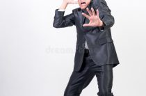 Амулет сломан? Не паникуй! Что на самом деле означает трещина на обереге