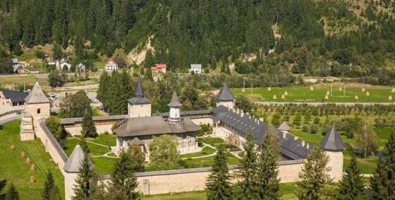 Село Пархомовка — История, Достопримечательности и Жизнь Краснокутского района Харьковской области