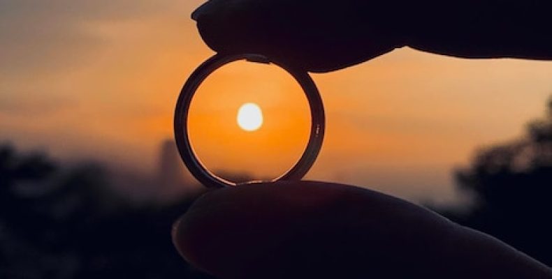 Талисманы 2021: Почему после того года мы стали верить в них сильнее и как выбрать свой