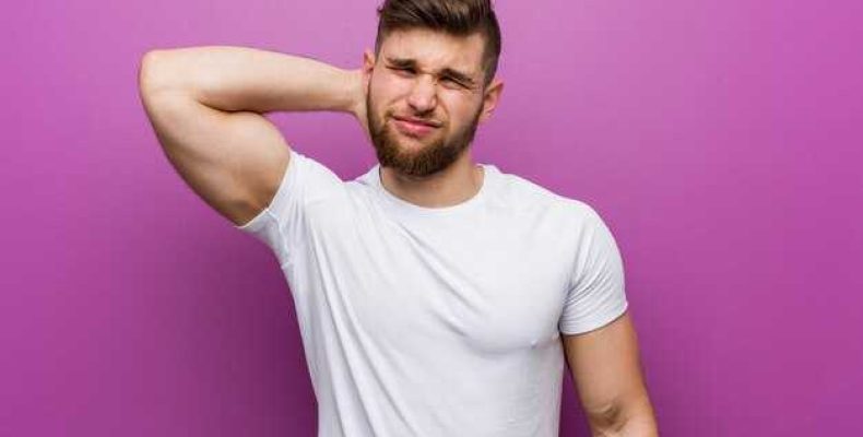Сильно потеют подмышки что делать у мужчин