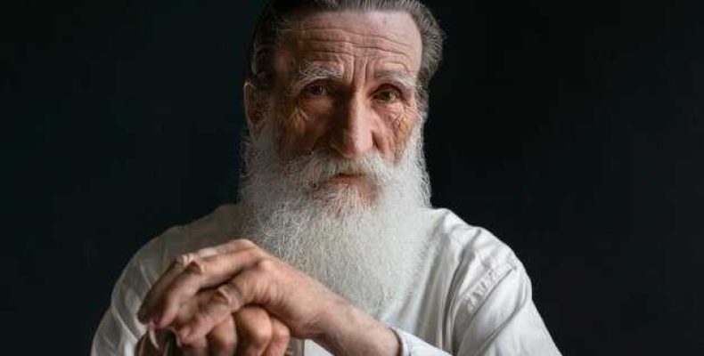 Старец в белой одежде на колеснице — Значение и символика образа белый старец и Дордже