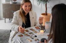 Тамара Глоба — Биография и Личная Жизнь Знаменитого Астролога