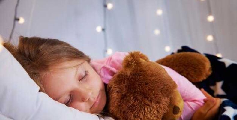 В каком возрасте дети переходят на 1 дневной сон