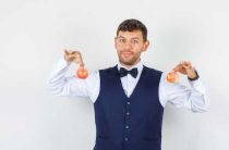 Весы мужчина какой он