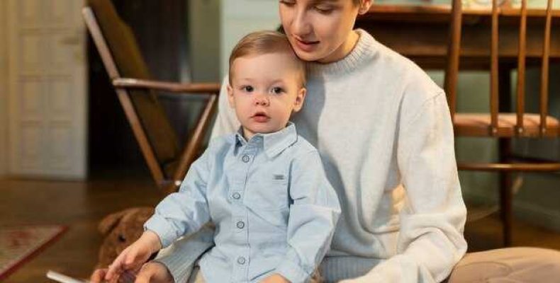 Водолей — характеристика и советы по воспитанию мальчика-ребёнка