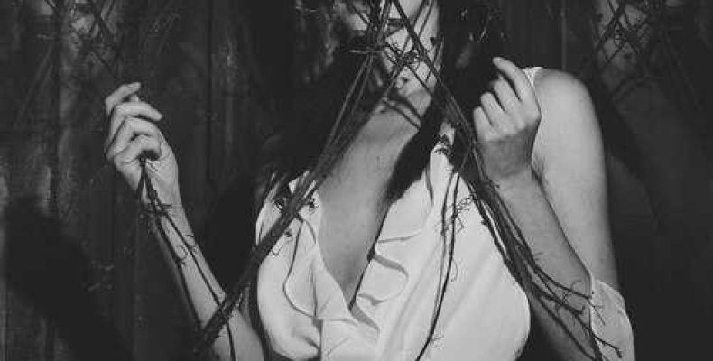 Хагалаз — рунический приворот для разрушения небинарных отношений