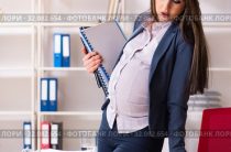 До какой недели можно работать при беременности: отвечает юрист и врач