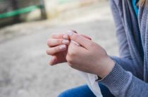 Заговор для защиты от сплетников — Как закрыть рот врагам с помощью молитвы