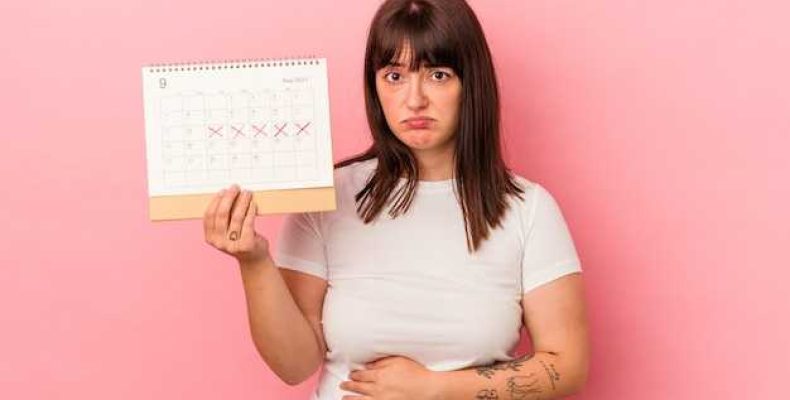 Заговор на месячные — можно ли делать приворот во время менструации?