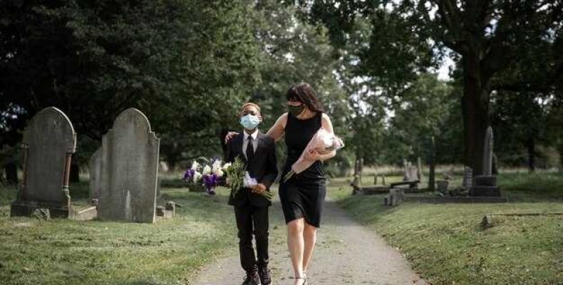 Захоронения на Арском кладбище — Братские могилы и их история